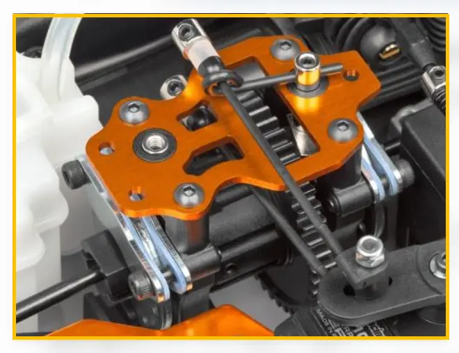 Mechanical brake linkage on a nitro RC car