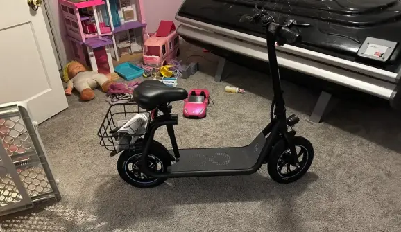 Why a Rental Scooter Can Shake When You Brake